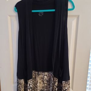 LOGO Lori Goldstein 1X Cascade Front Black Knit Vest Printed Chiffon Trim